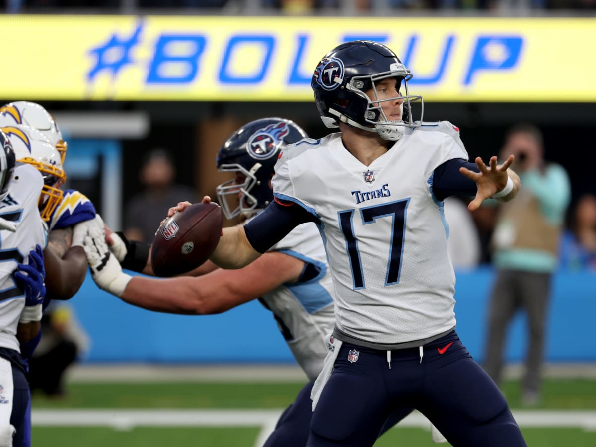 Fantasy Football Fallout: Tennessee Titans Extend Ryan Tannehill