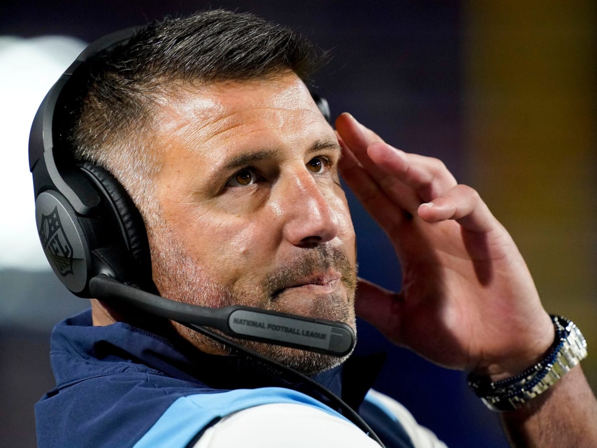 Register for the Pinnacle Forum with Mike Vrabel and Jon Robinson of the Tennessee  Titans