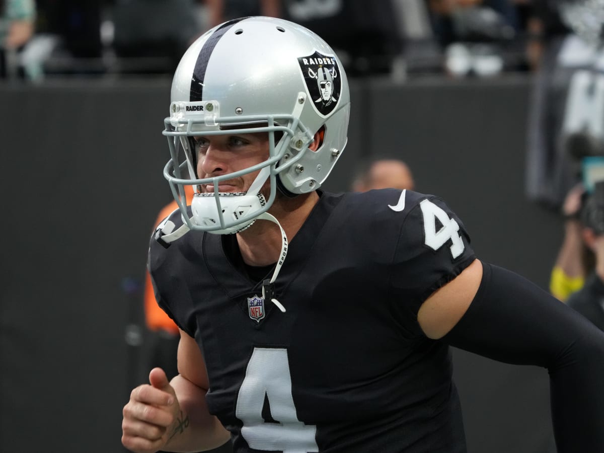 Who Is Derek Carr? 5 Things About The Oakland Raiders' Star