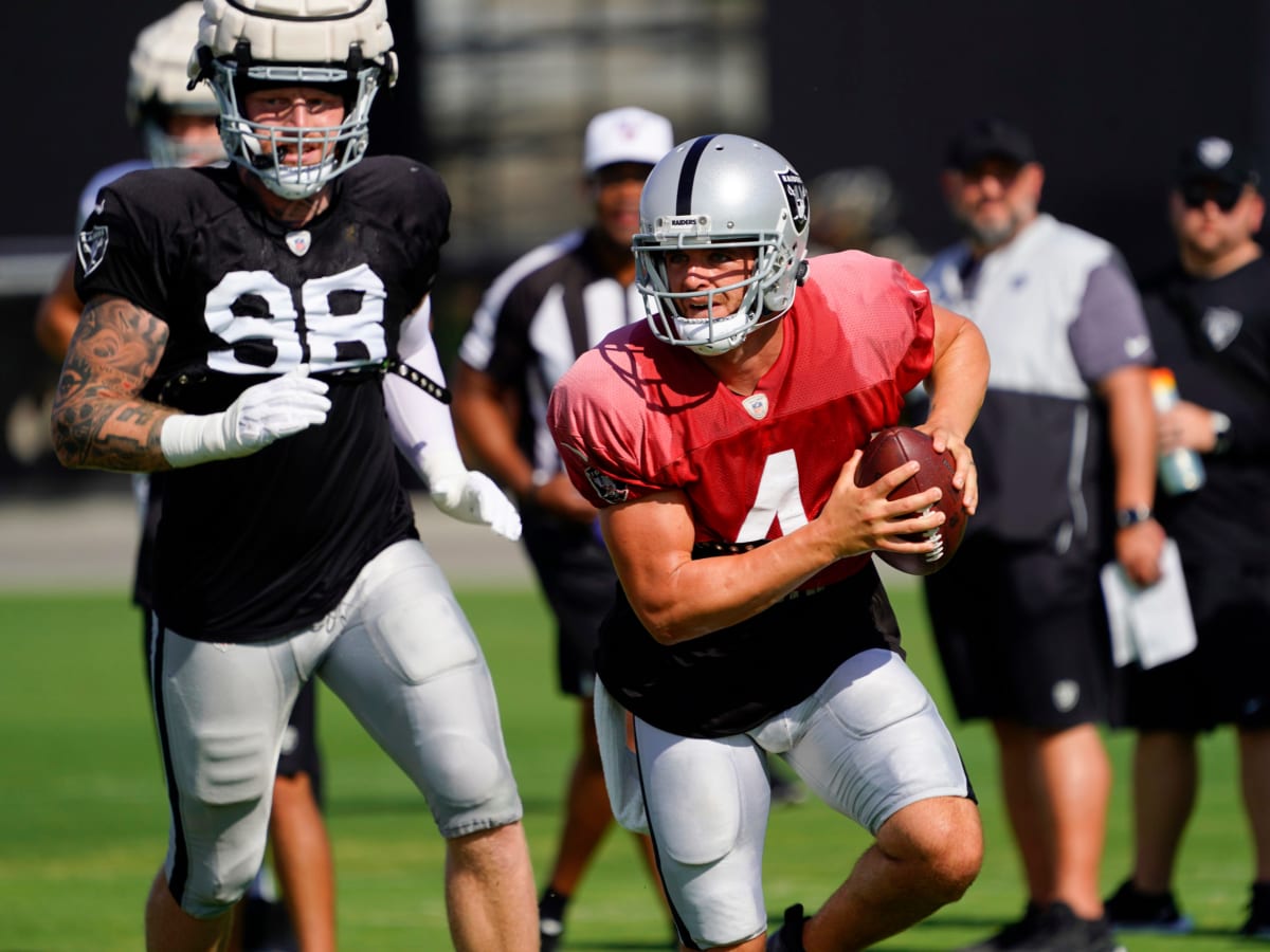 Las Vegas Raiders on X: In front of the hometown crowd! @CrosbyMaxx is the  Defensive Pro Bowl MVP 