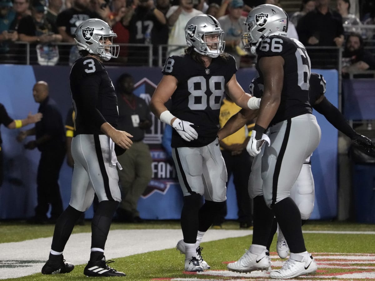 Raiders: Winners and losers from Week 1 against Chargers - Silver