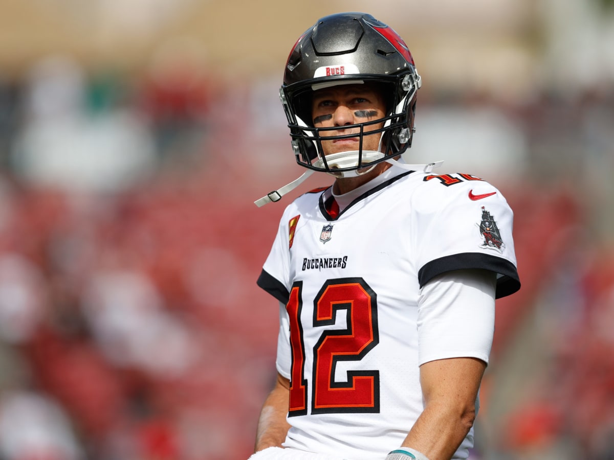 October 23, 2022: Tampa Bay Buccaneers quarterback Tom Brady (12) throws in  the first quarter of the NFL matchup in Charlotte, NC. (Scott Kinser/Cal  Sport Media/Sipa USA)(Credit Image: © Scott Kinser/Cal Sport