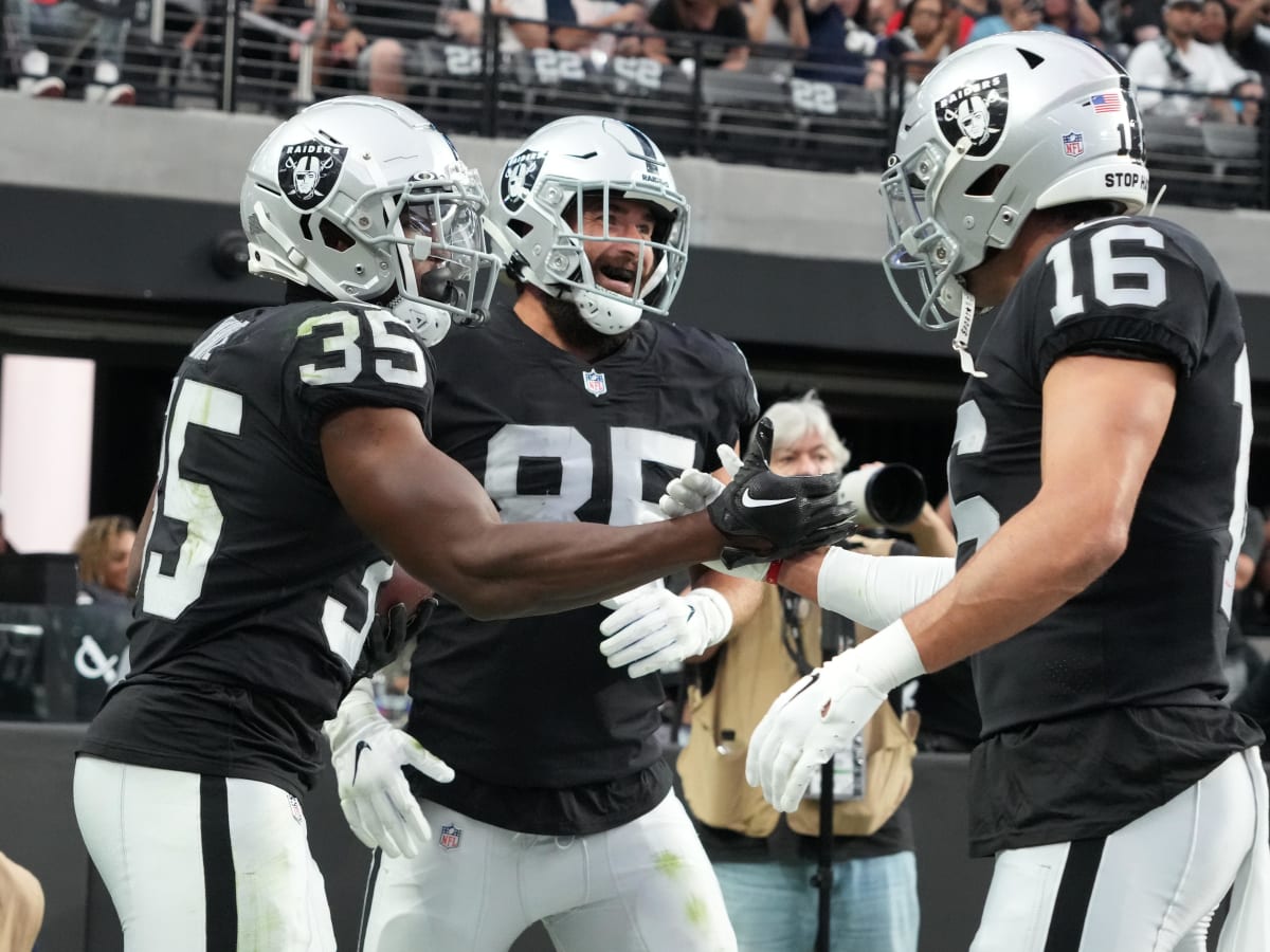 Cardinals-Raiders injury report: Rondale Moore, Andy Isabella