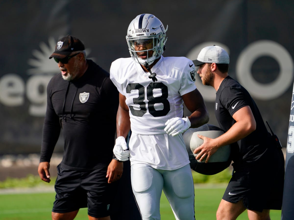 3 Las Vegas Raiders who could be cut before Week 1