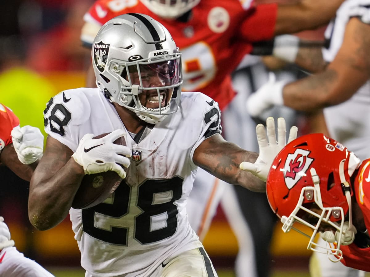 Raiders news: Josh Jacobs not ranked super high on top running