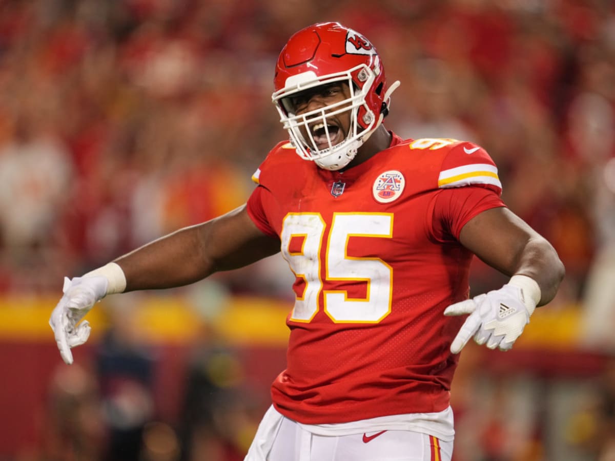 Chris Jones slammed as 'selfish' after Kansas City Chiefs lose NFL opener -  Football - Sports - Daily Express US