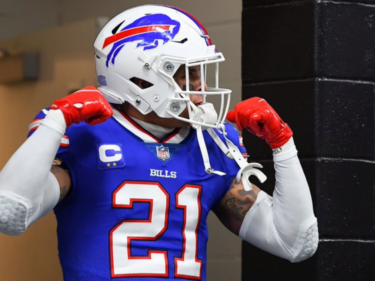 Jordan Poyer injury: safety leaves Bills-Packers with elbow issue