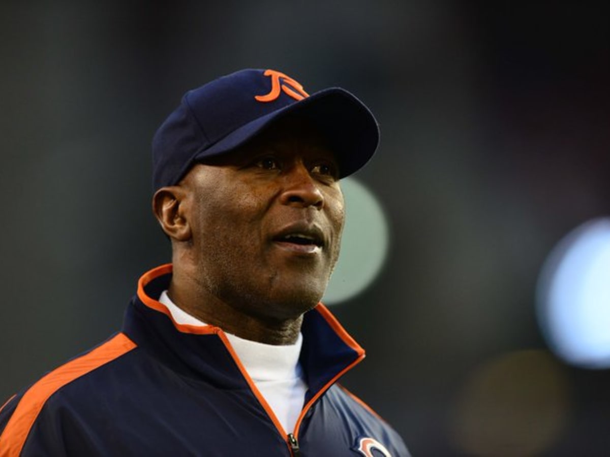 Chicago Bears: 3 reasons to bring Lovie Smith back as DC