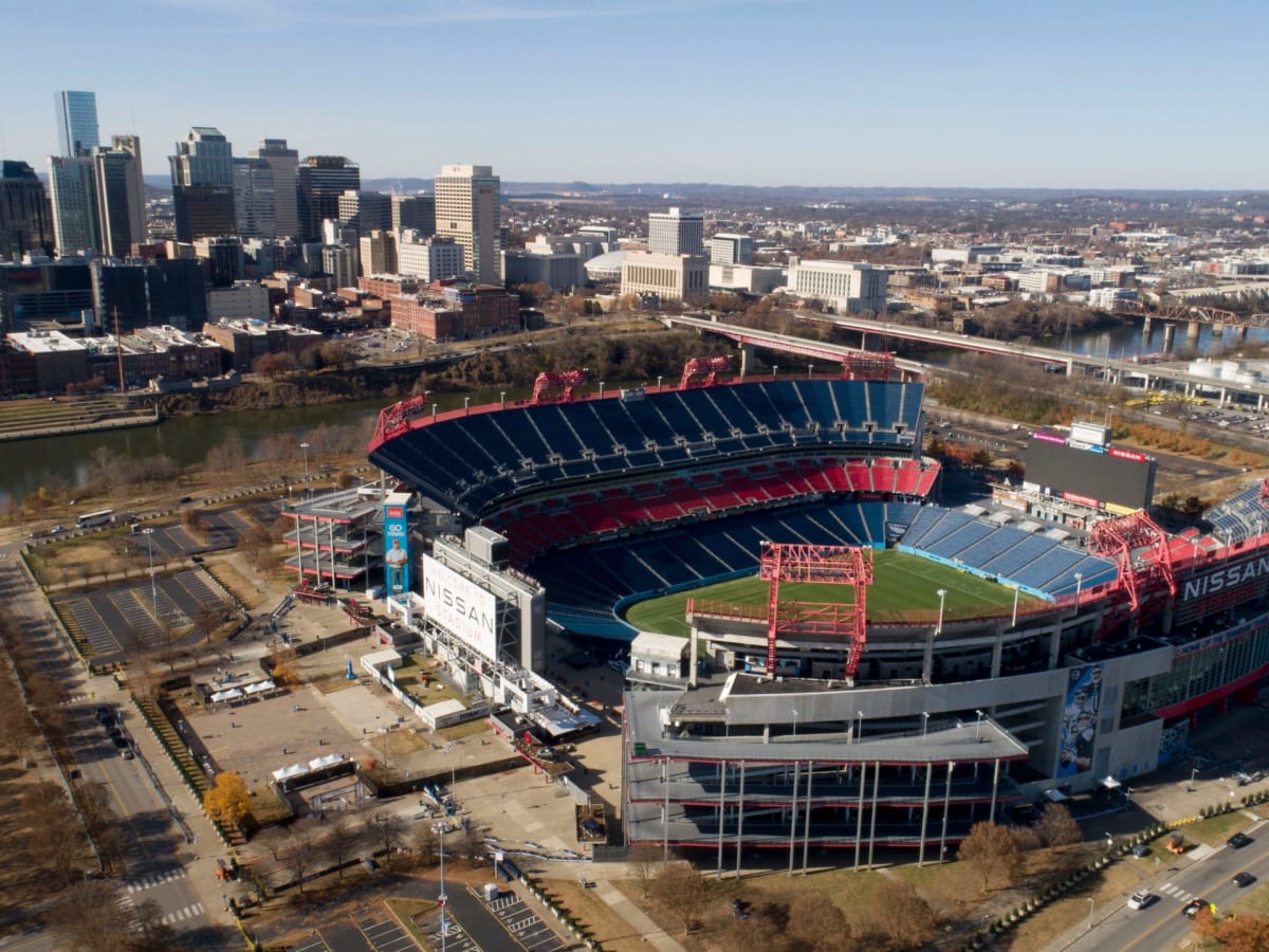 Titans rename home 'Nissan Stadium'