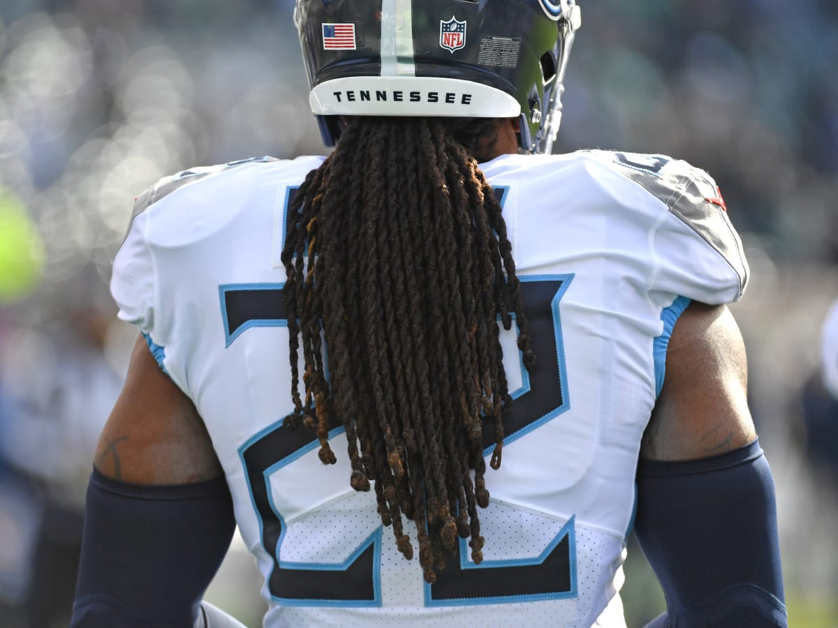 Tennessee Titans running back Derrick Henry warms up at the NFL