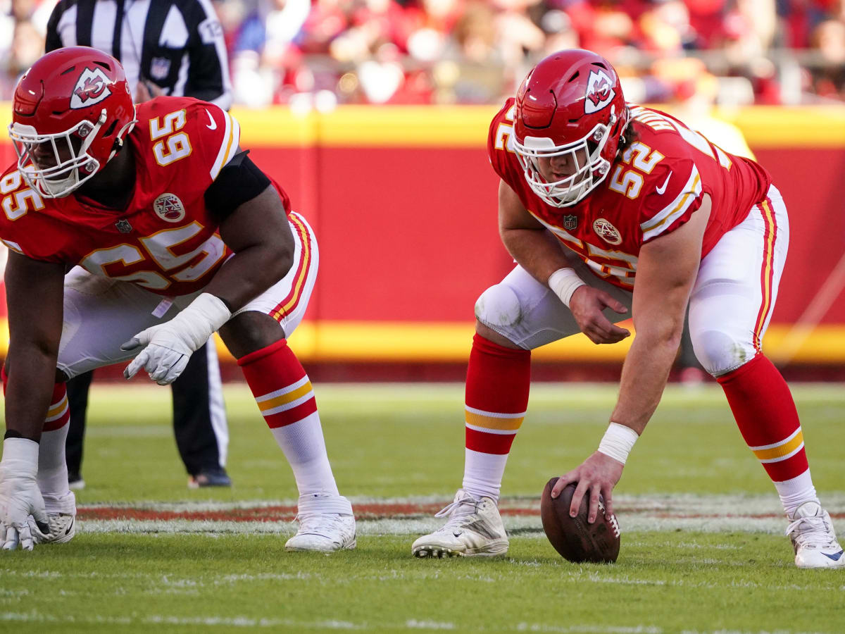 KC Chiefs guard Trey Smith earns big payday for performance