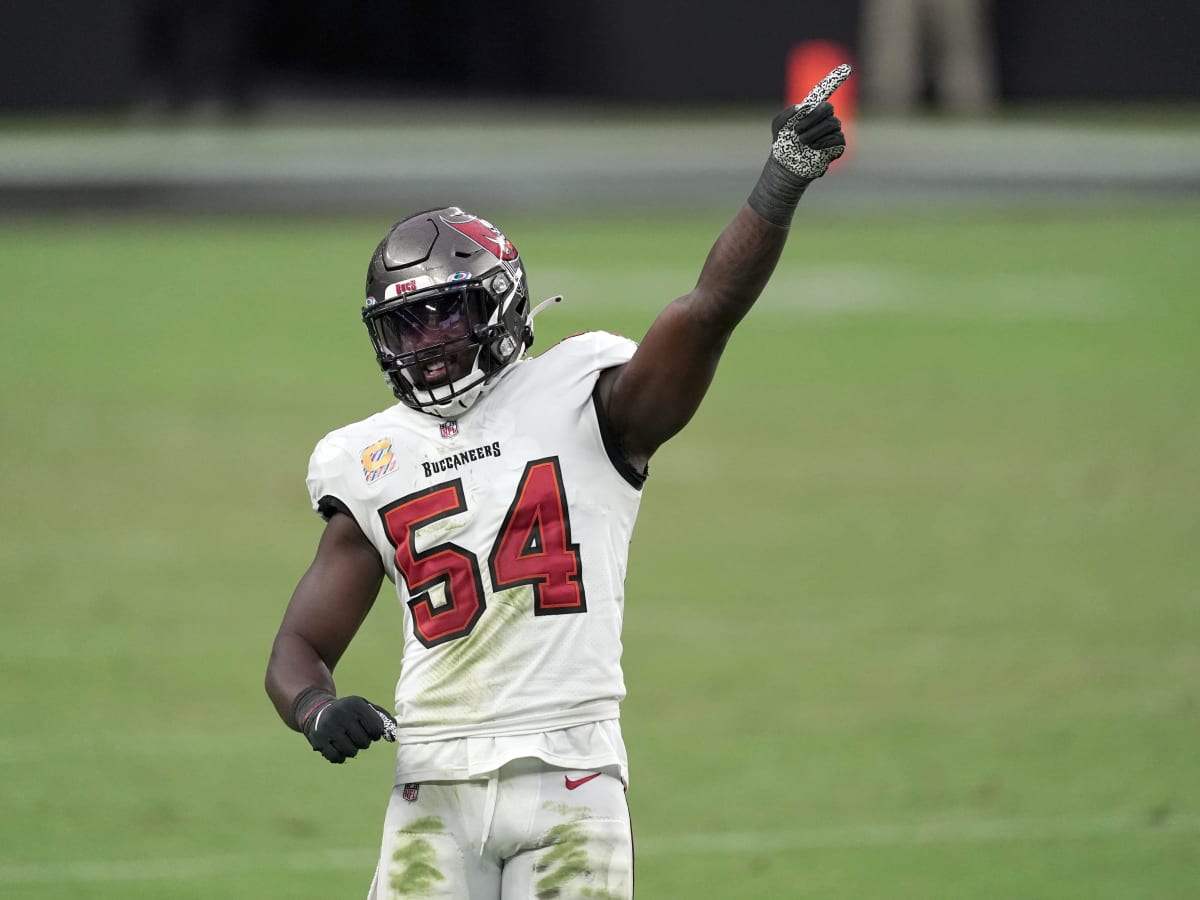 Tampa Bay Buccaneers - Red and pewter look good on you, Devin White! (