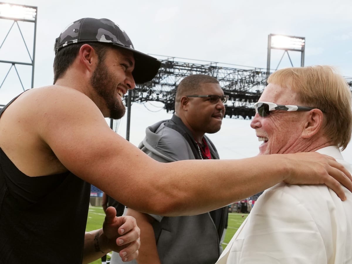 Tafur: In Derek Carr's ultimate prove-it year, Raiders QB fell short in  Mark Davis' eyes - The Athletic