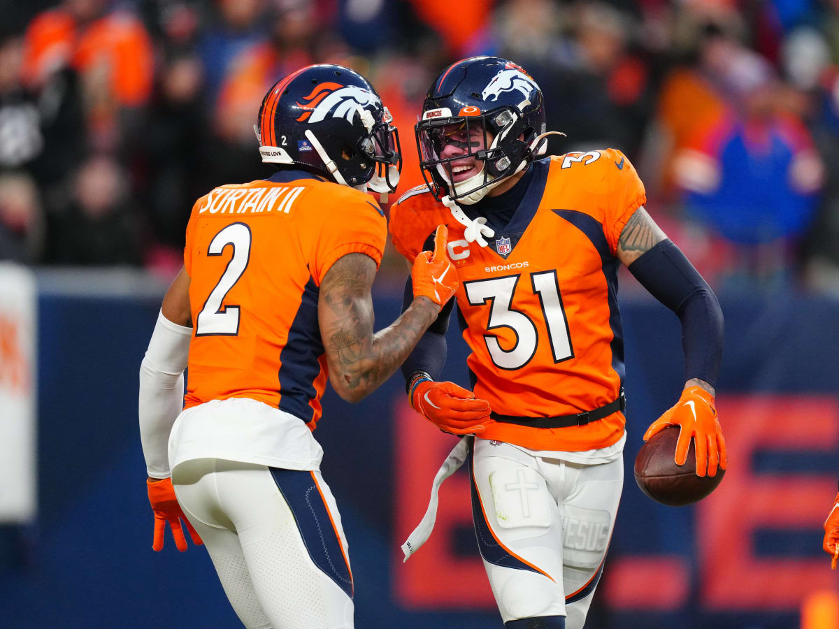 Broncos Game Grades: Pat Surtain locks up Davante Adams in