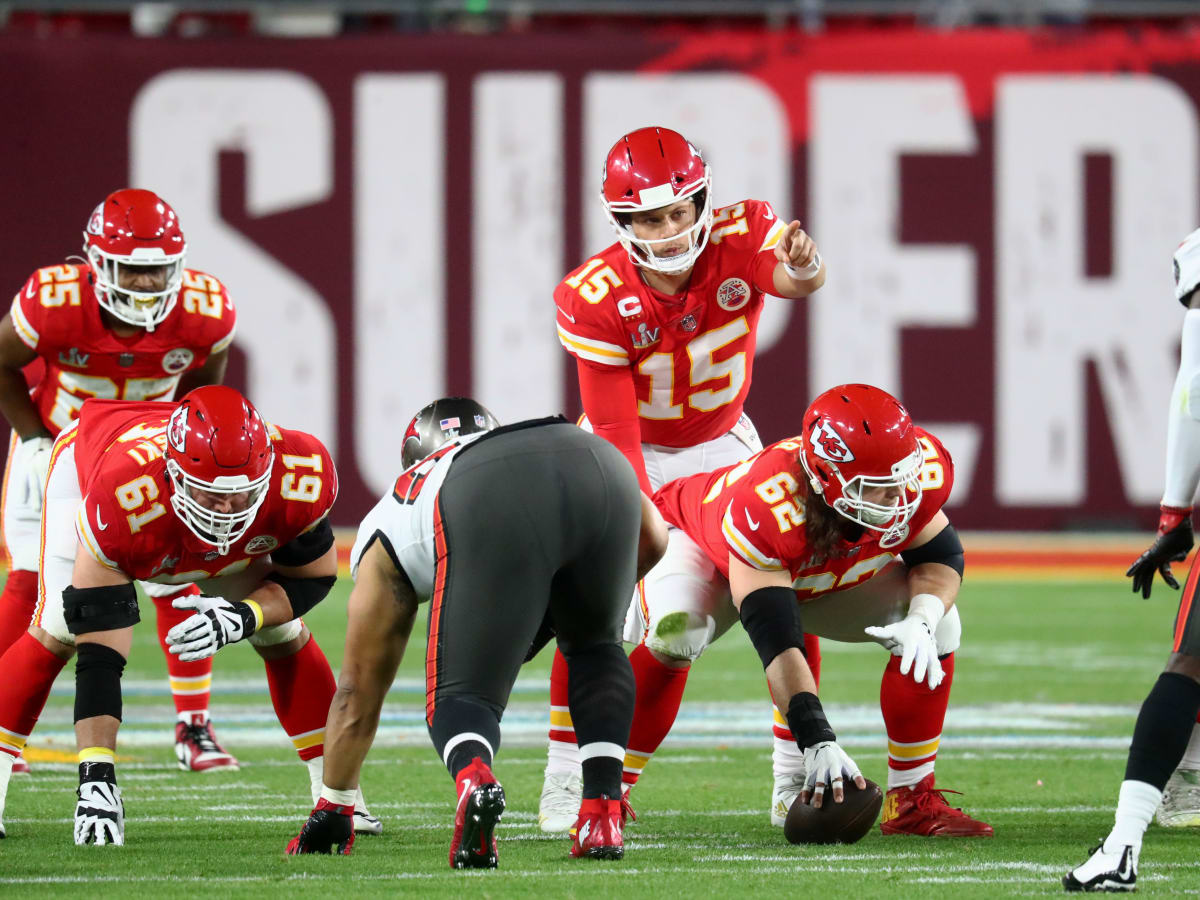 AVENTURA, FL - JANUARY 29: Kansas City Chiefs Center Austin Reiter (62)  during the Kansas City