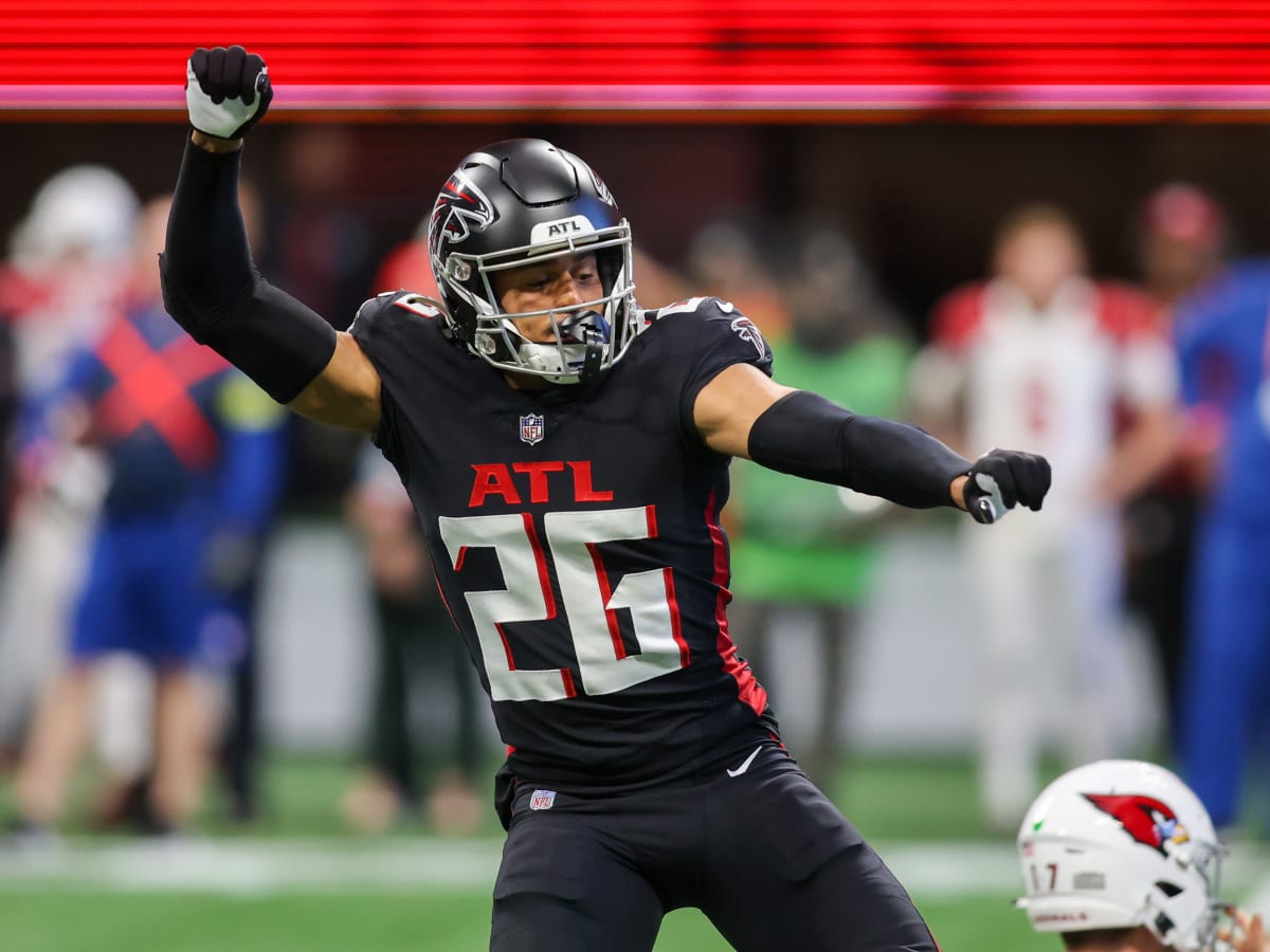 Isaiah Oliver offers valuable versatility to the 49ers secondary