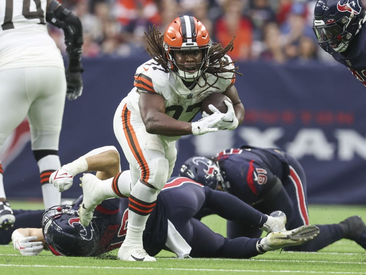 Kareem Hunt Reportedly Visits with Cleveland Browns Following Nick