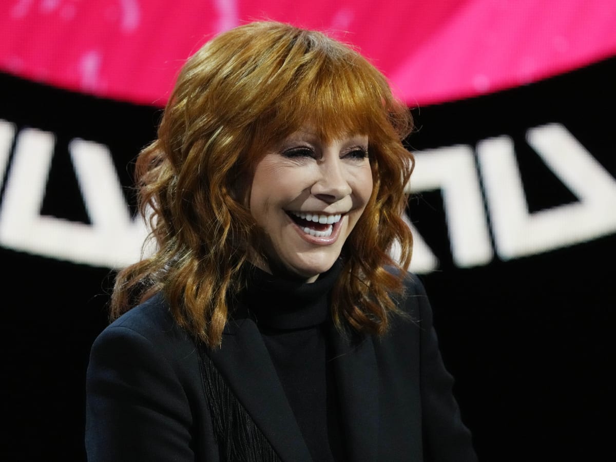 Why you should bet the under on Reba McEntire's Super Bowl National Anthem  time