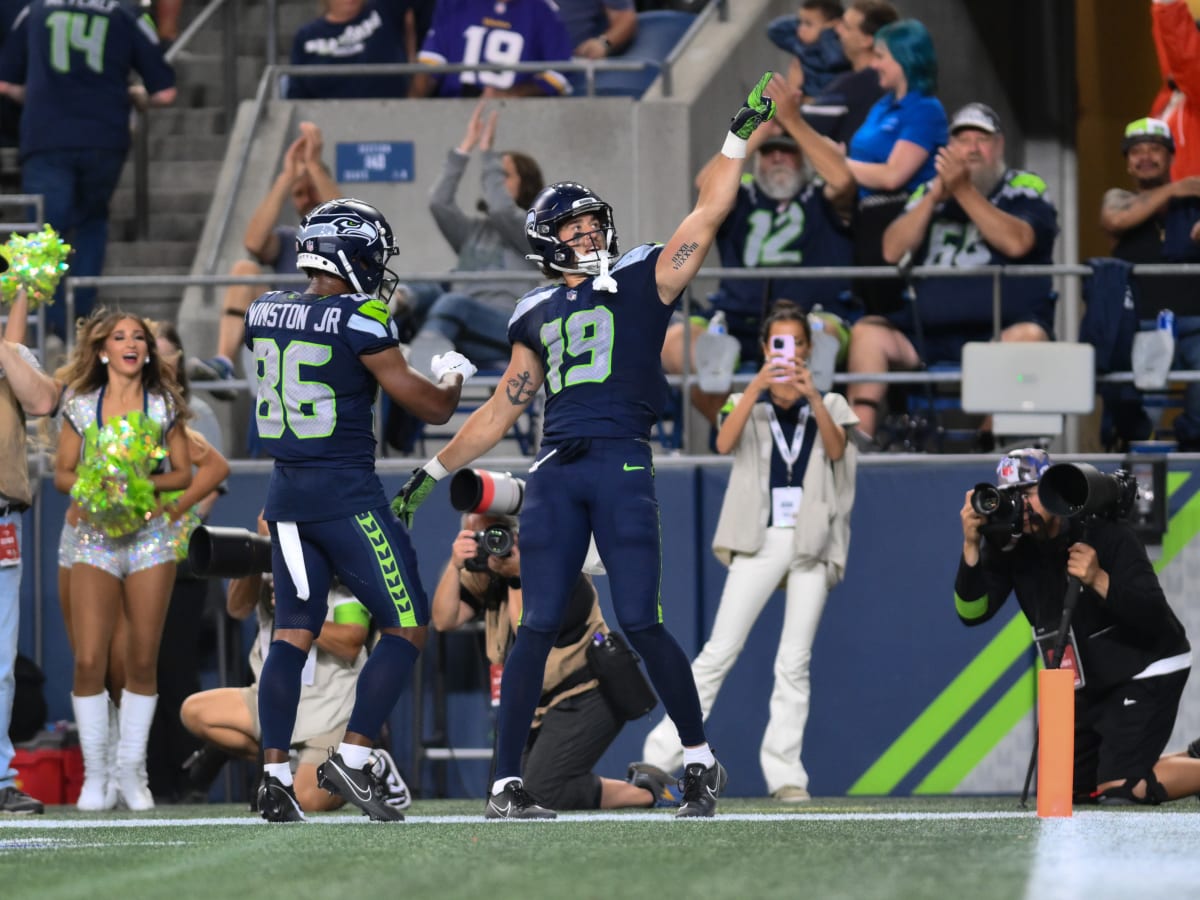 Seahawks depth chart indicates three rookies could start against