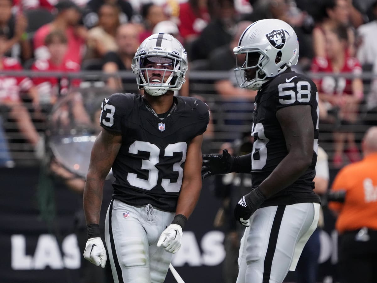 Las Vegas Raiders safety Roderic Teamer (33) wrms up before an NFL