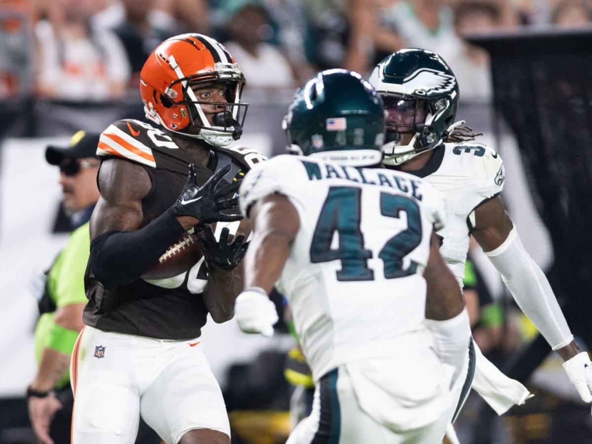 Browns wide receivers take their cues from Amari Cooper