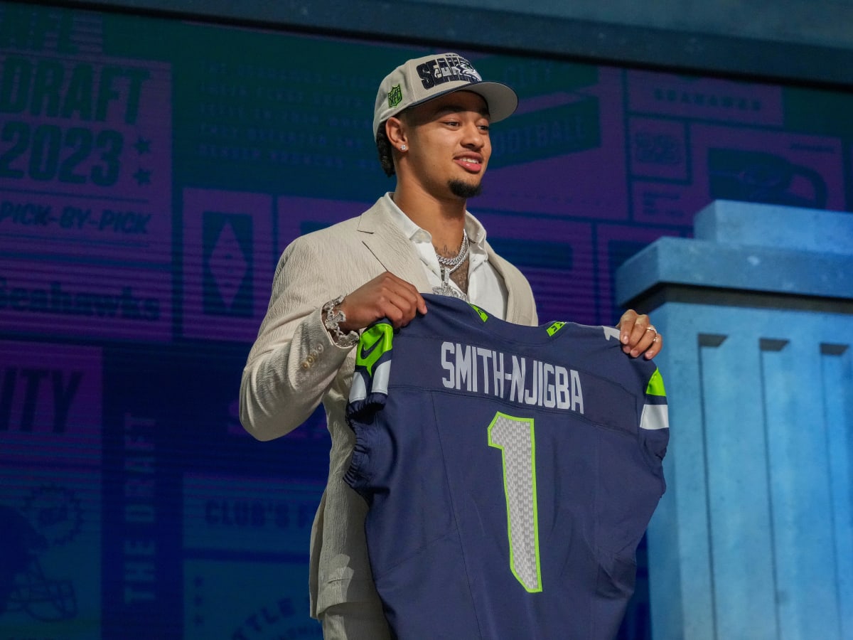 Seahawks 1st round draft pick still a no-show at camp