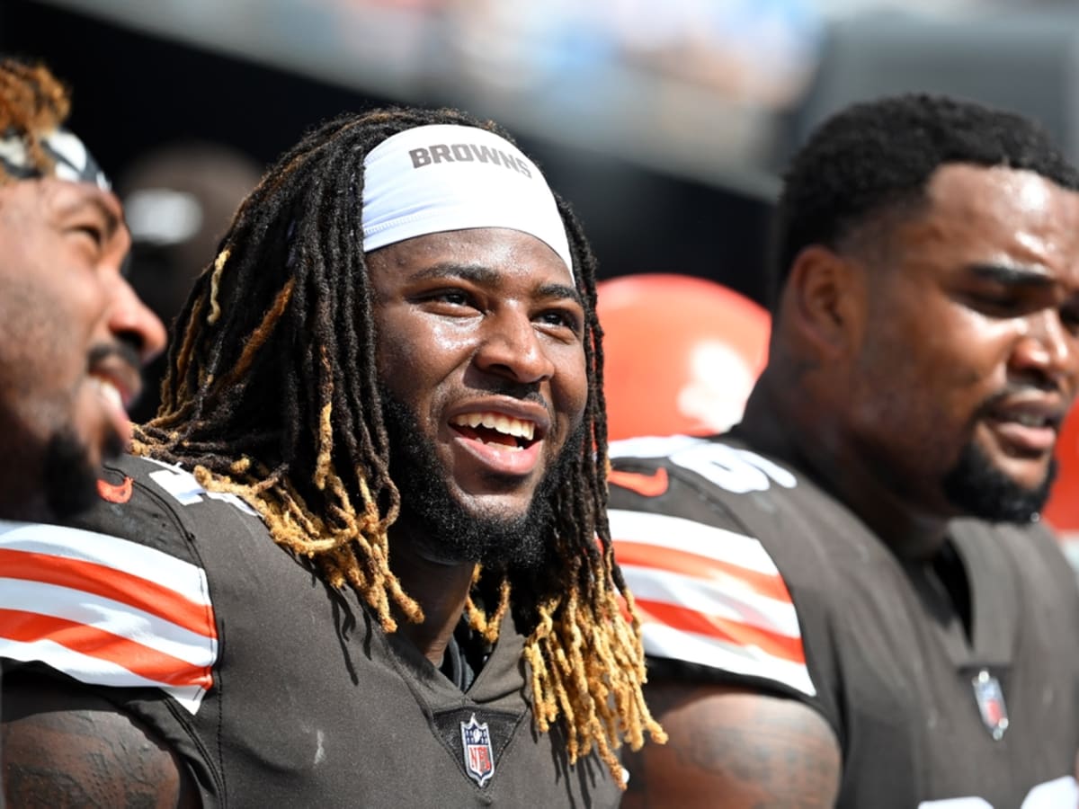 Browns: Could a position change be coming for Alex Wright?