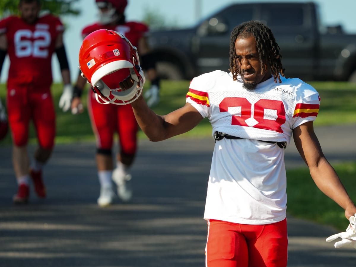 Chiefs' L'Jarius Sneed is out of concussion protocol