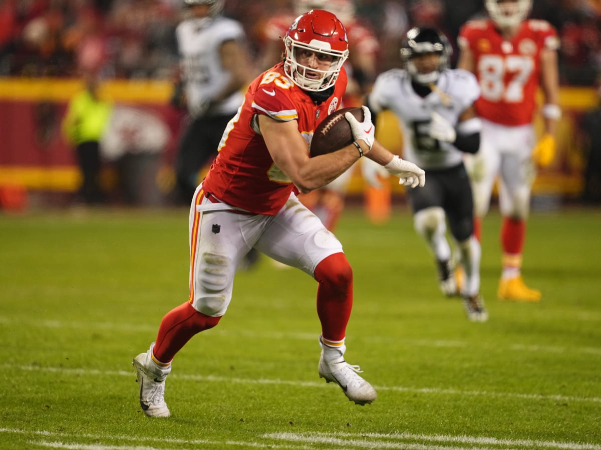 Chiefs Travis Kelce is now seen as the NFL's best tight end - Arrowhead  Pride