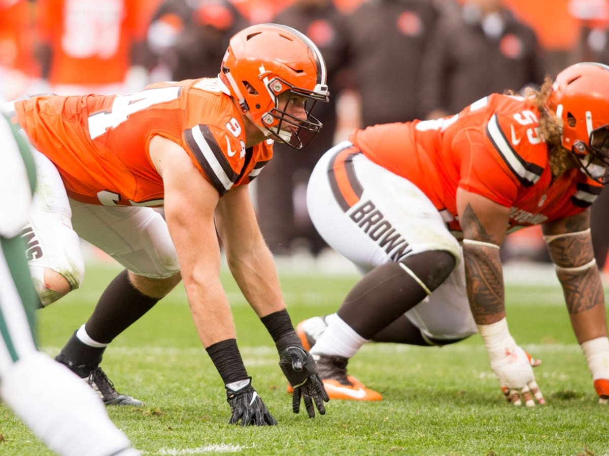 Raiders defensive end and former Browns draft pick Carl Nassib