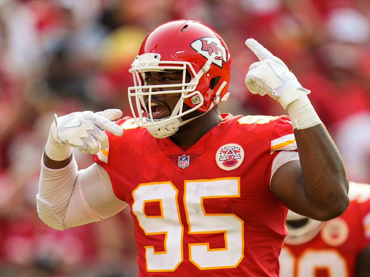 Chris Jones wants new KC Chiefs contract. What's his value