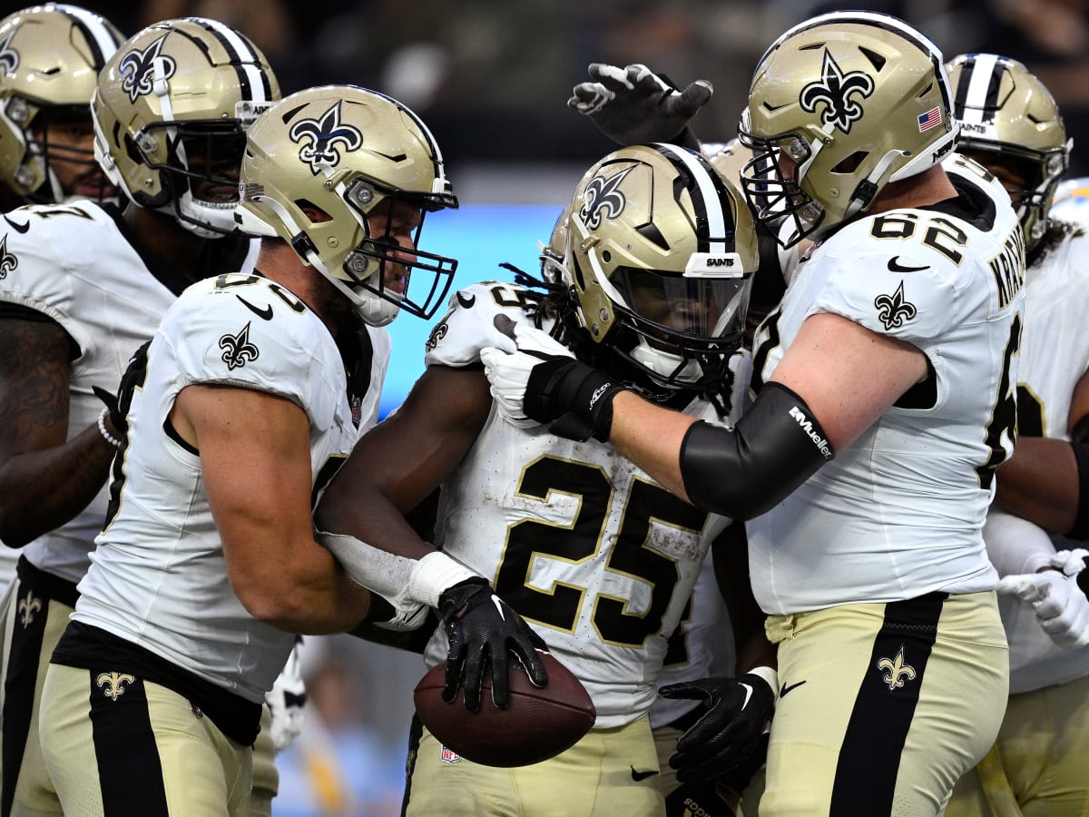 Saints Injury Report: Juwan Johnson Upgraded, Kendre Miller Limited Again -  Sports Illustrated New Orleans Saints News, Analysis and More