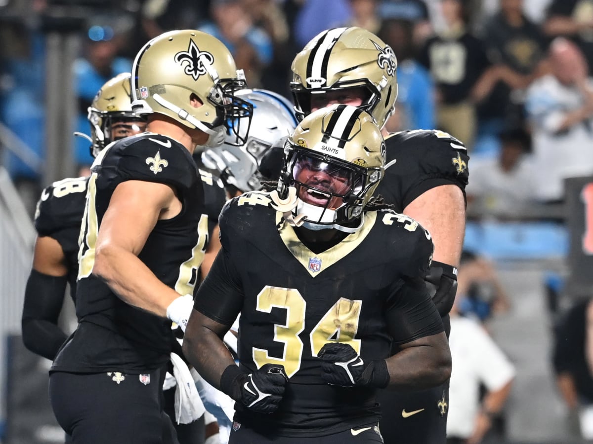 Saints waive two veteran players to make room for new additions