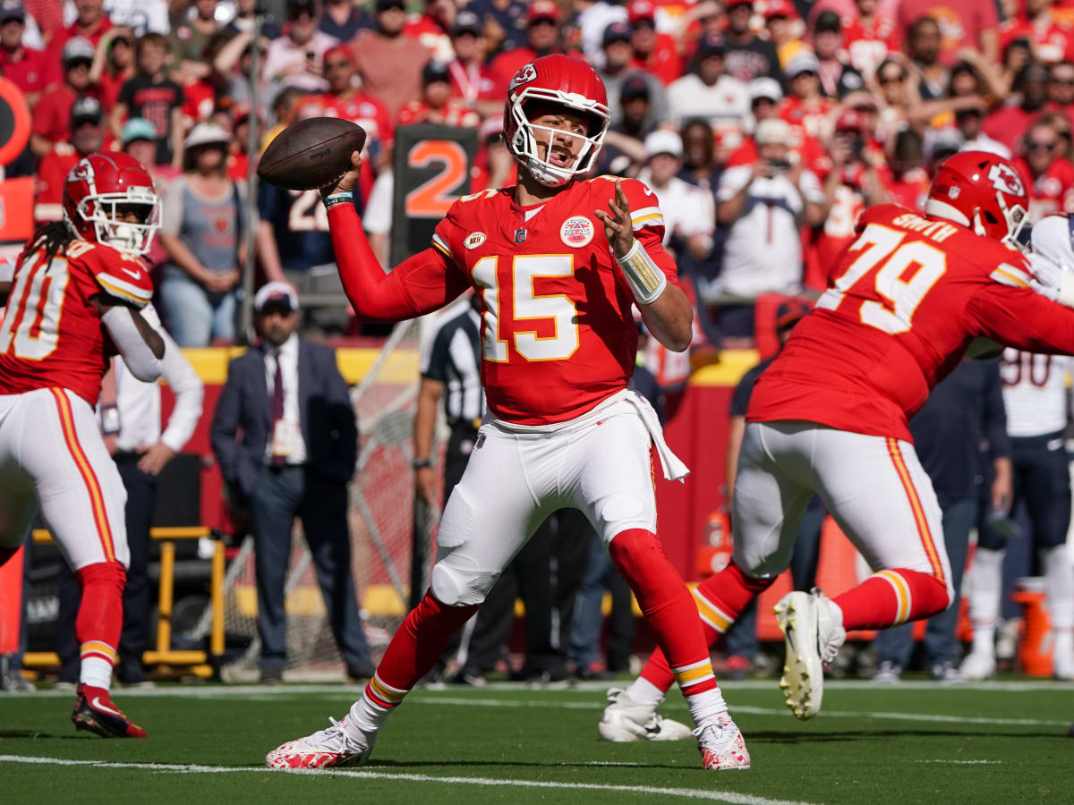 3 Chiefs players questionable to return after suffering 2nd-half