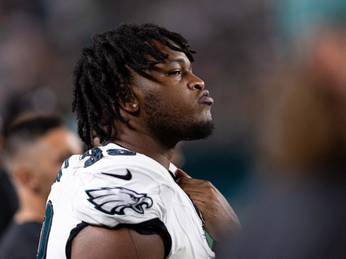 Eagles rookie Jalen Carter feasted on the Buccaneers in front of