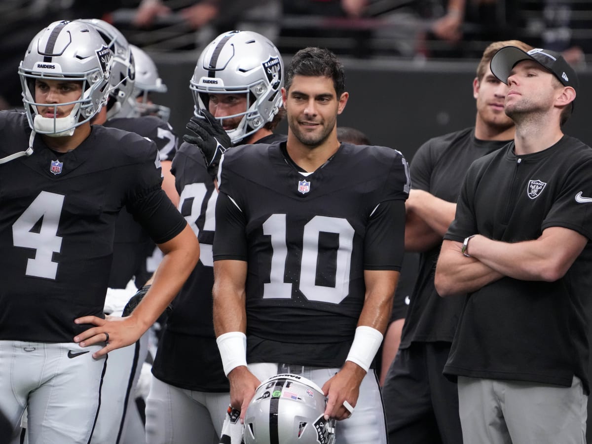 Raiders news: Davante can't 'wait around,' Jimmy G in concussion protocol