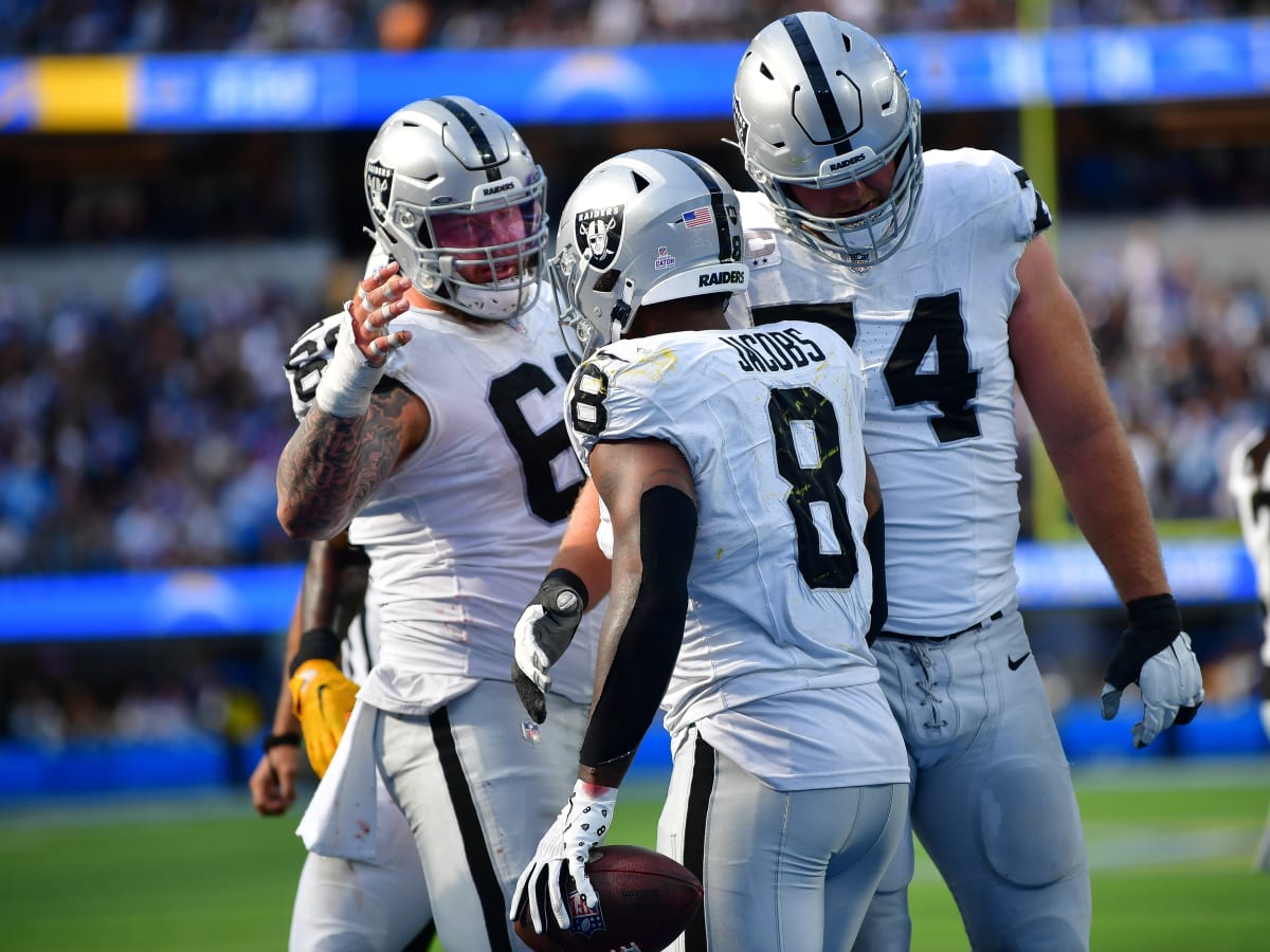 Las Vegas Raiders offensive line has not yet allowed a sack