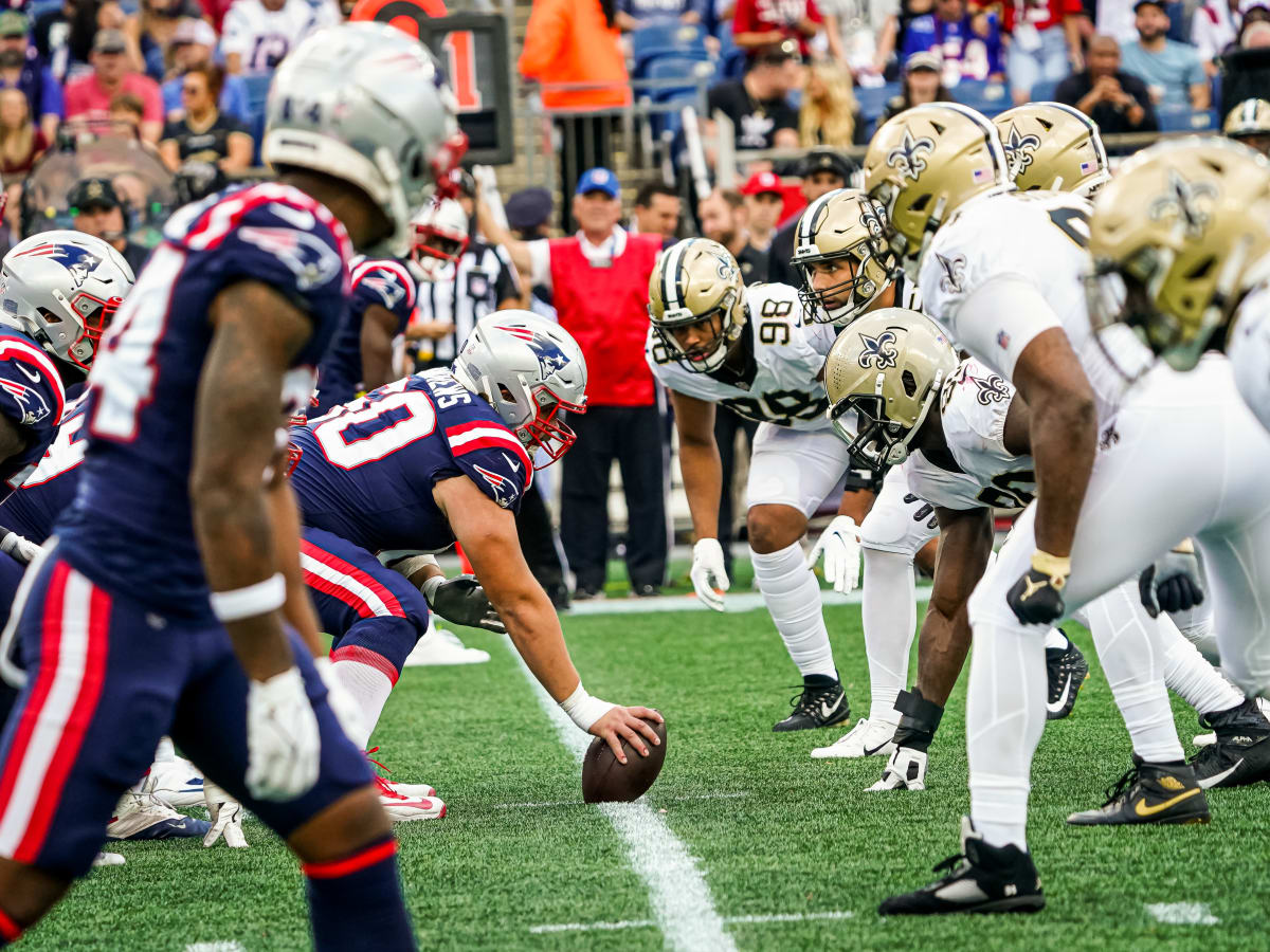 Saints-Buccaneers Over/Under: Struggling Offenses Bounce Back?