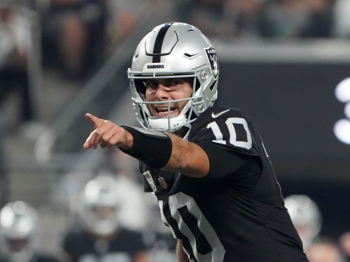 Las Vegas Raiders poll: Are you happy with the quarterback room