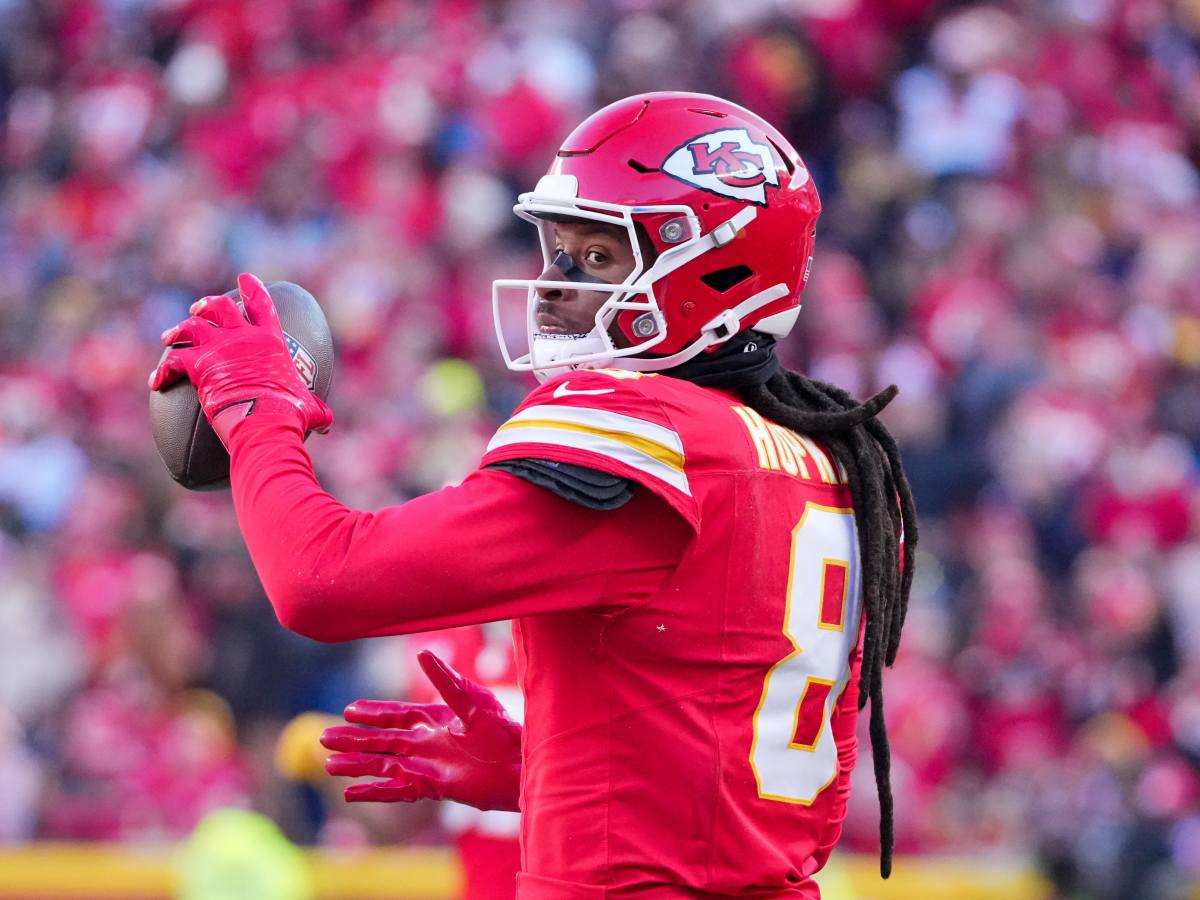 There could be financial ramifications for Chiefs WR DeAndre Hopkins resting  in Week 18 vs. Broncos