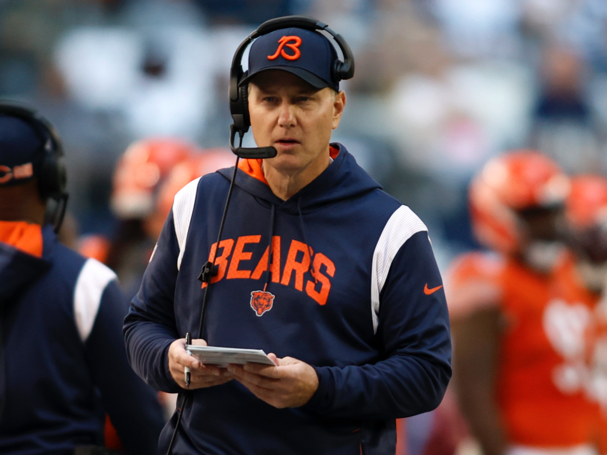 chicago bears mock 2023 offseason