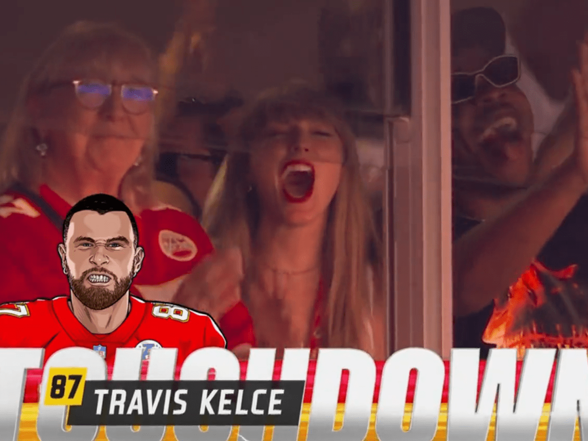 Taylor Swift's beau Travis Kelce is mocked by fans for his outfit as he  arrives for Kansas City Chiefs- Chicago Bears: 'Has he been painting  houses?
