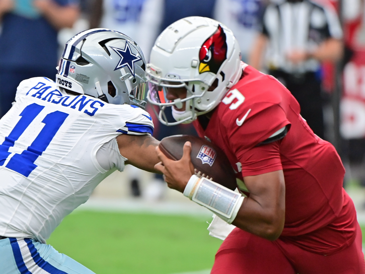 Joshua Dobbs takes off, helps Cardinals jump on Cowboys