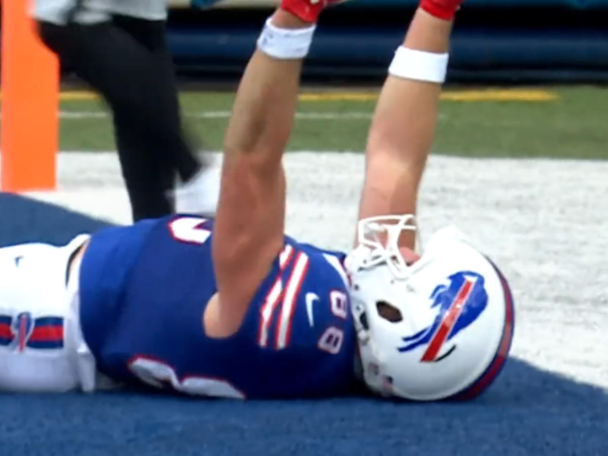 Bills' Dawson Knox returns to practice