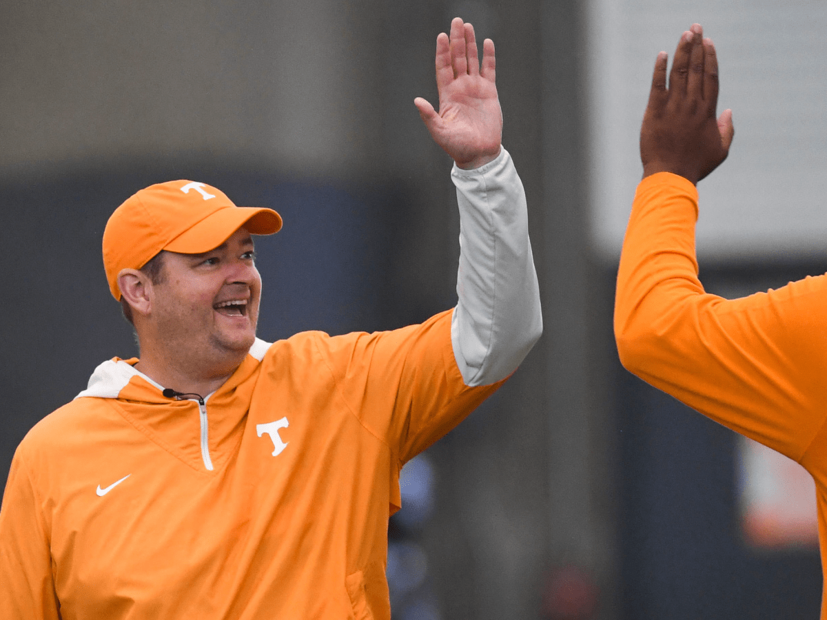 The Tennessee Vols handed the national media another huge L and UT fans should be smiling about it -