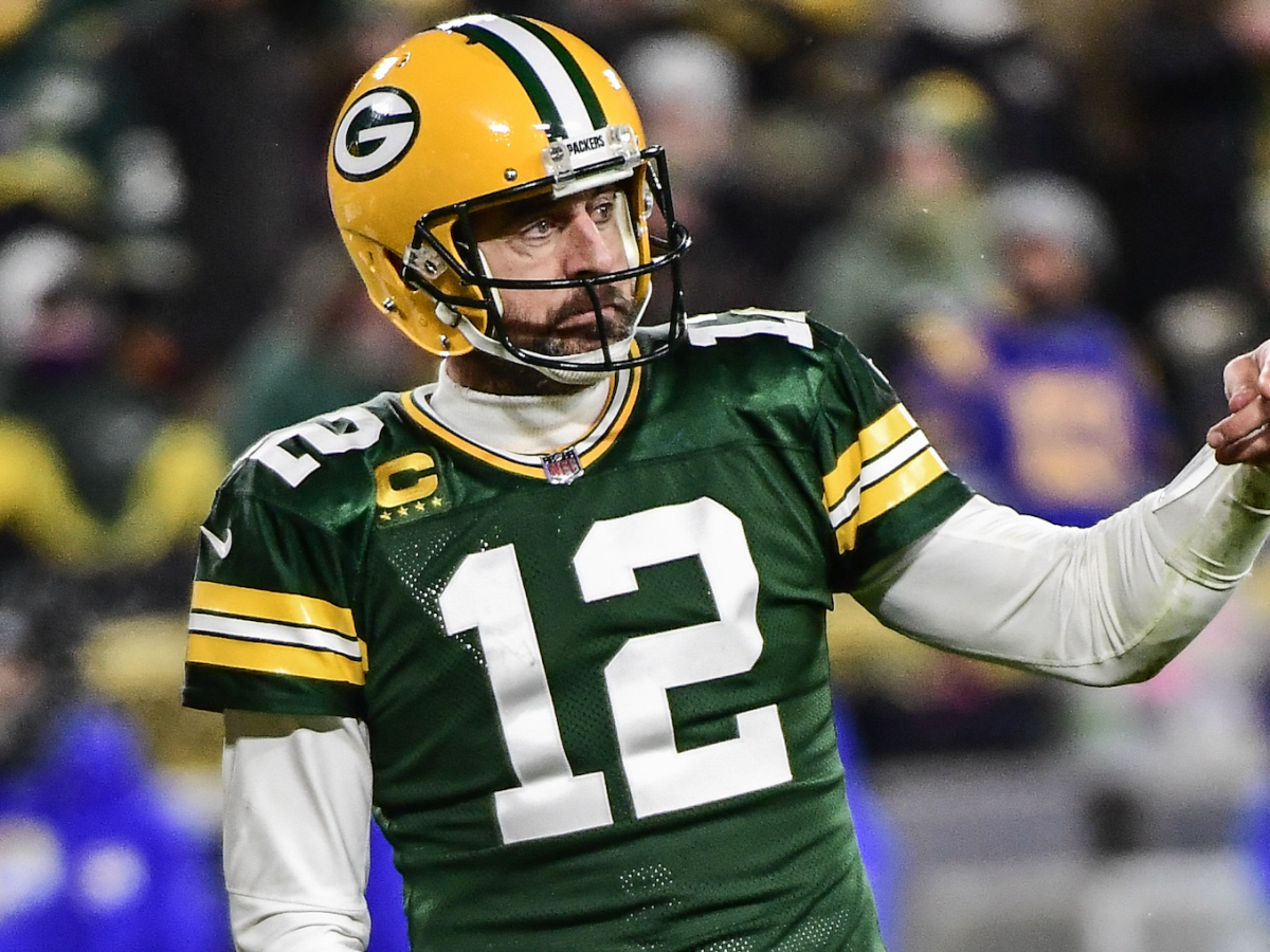 When will Jets, Packers feel pressure to make Aaron Rodgers trade? These  key dates give a hint 