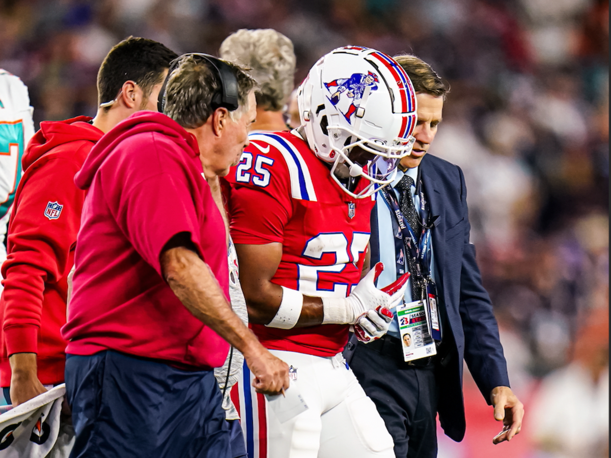 New England Patriots cornerback Marcus Jones (25) plays against