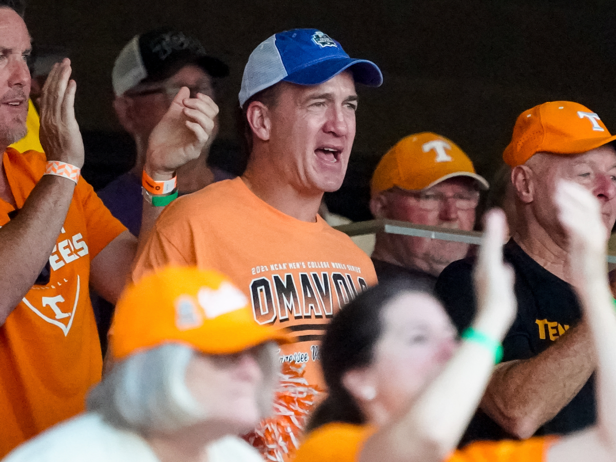 Vintage Peyton Manning TN Vols Shirt 