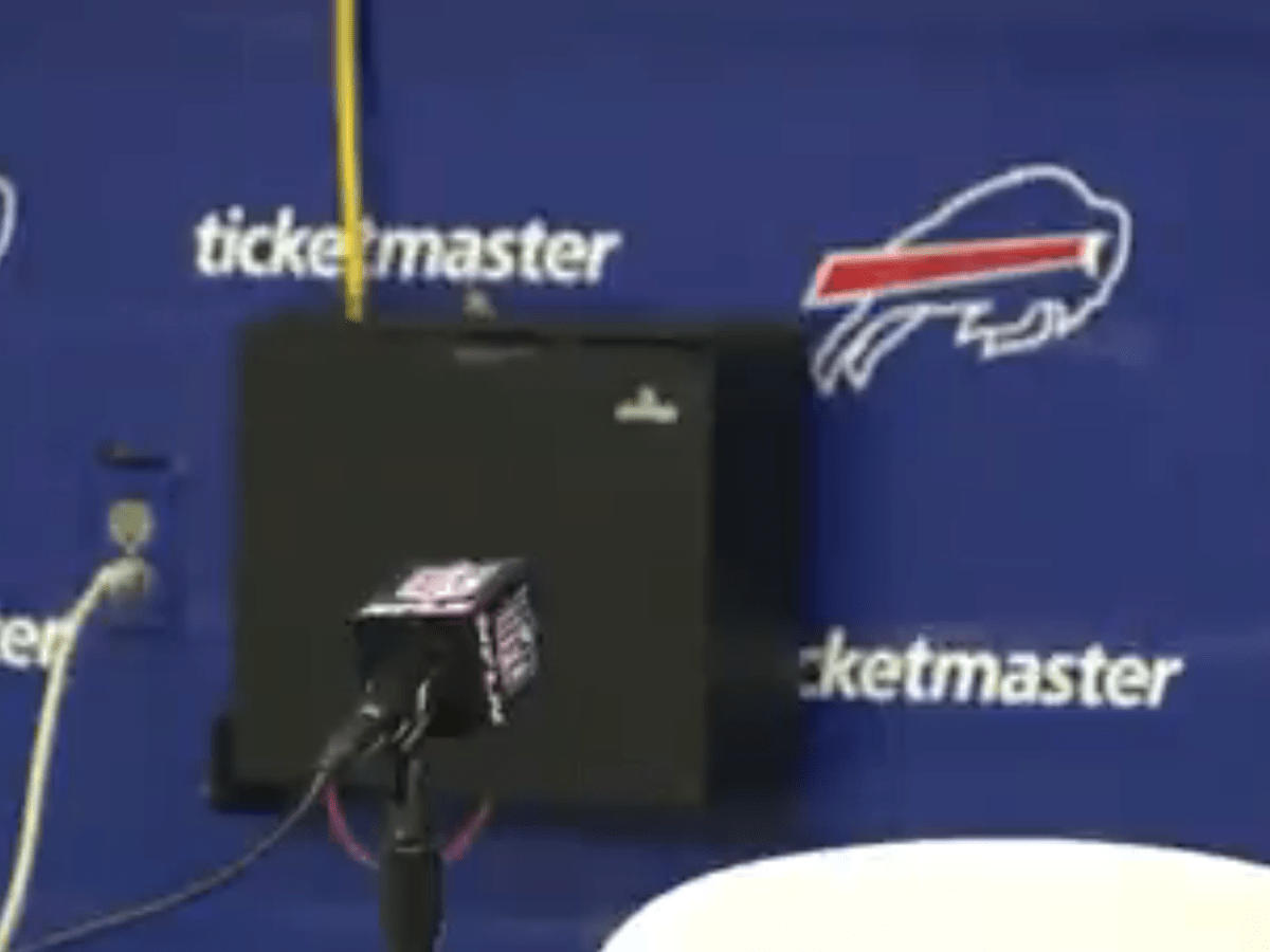 A Buffalo Bills reporter has apologized after a hot mic picked up