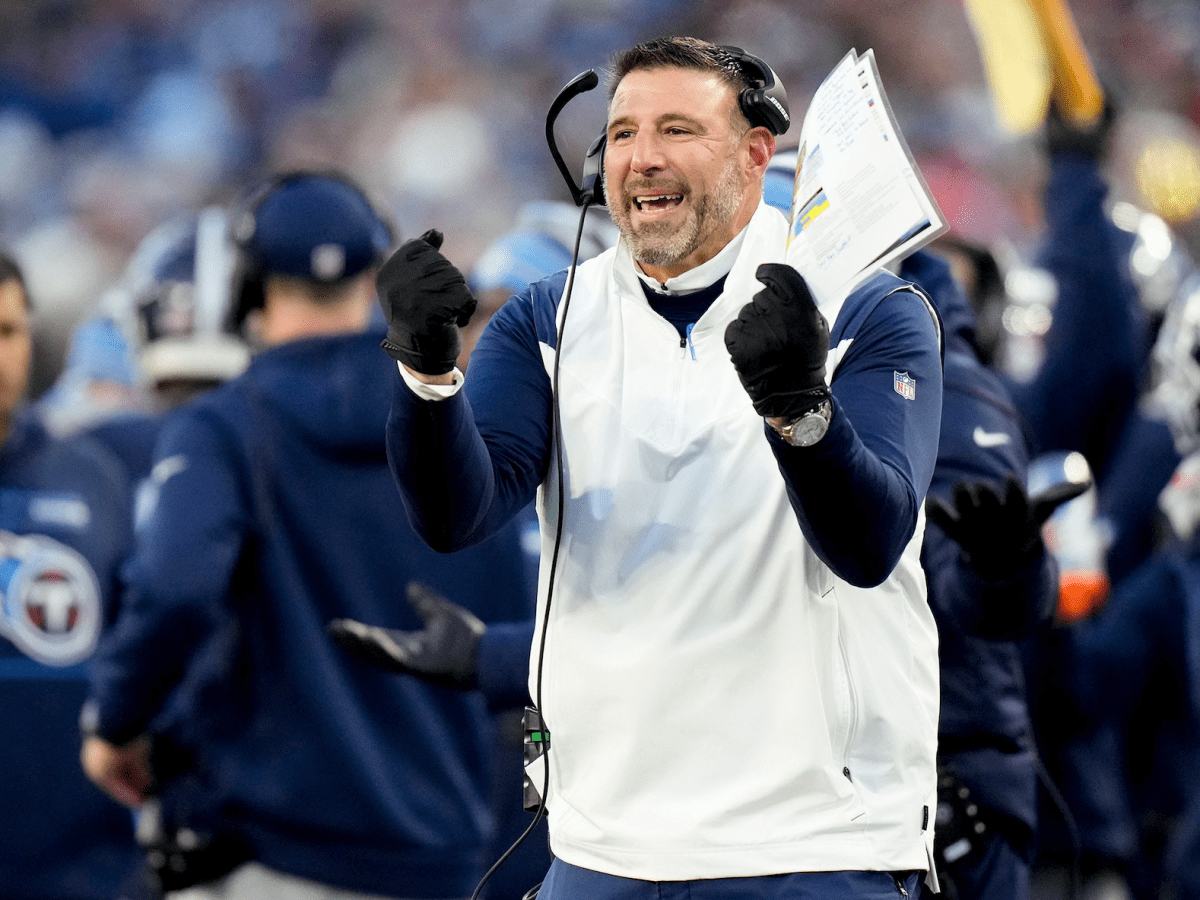 Tennessee Titans' Mike Vrabel lands outside top 10 in HC rankings